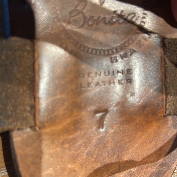 Sofia Bonita Sandals - Picture 7 of 7